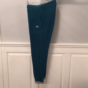 adidas originals tapered lounge pant